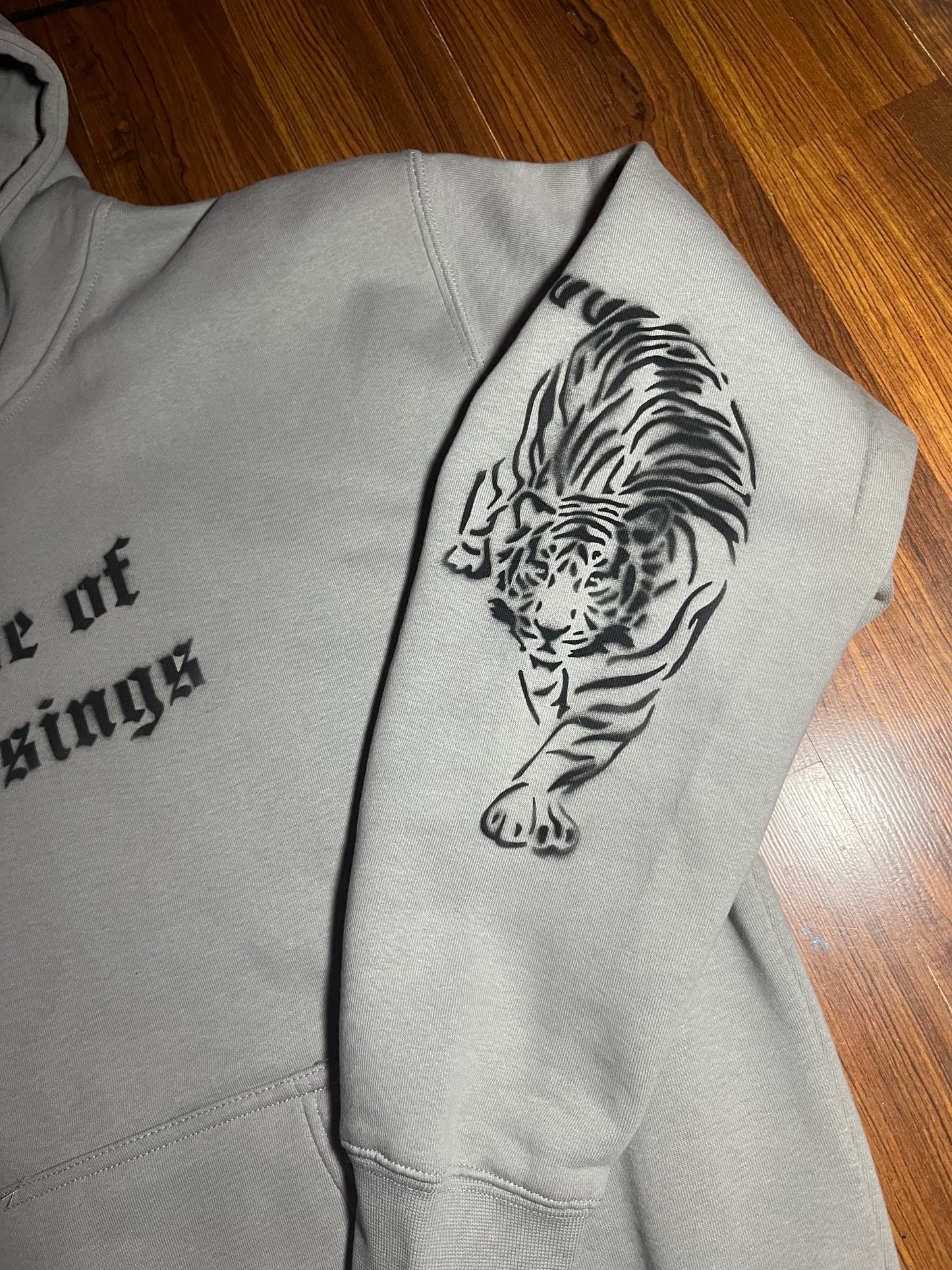 Tiger Style Thick Cotton Airbrushed Hoodie